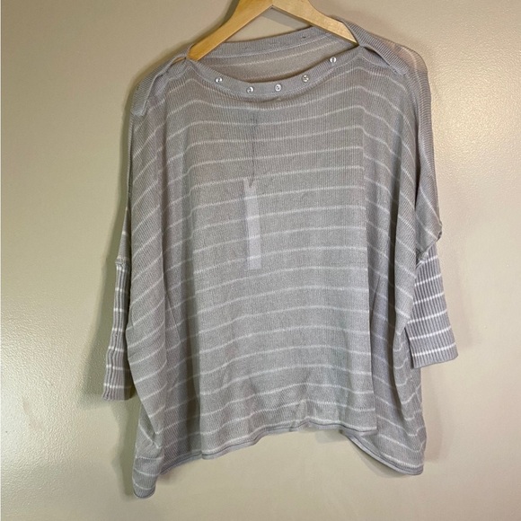 Paper Denim & Cloth Lightweight Sweater Off Shoulder Small Beige Stripe NWT $228 - Picture 4 of 8